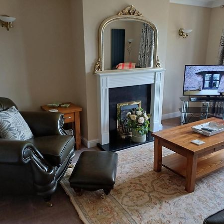 3-Bed Bungalow Near Conwy Valley Close To Castle Colwyn Bay Esterno foto