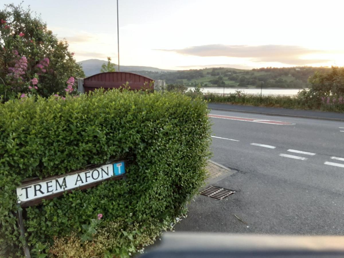 3-Bed Bungalow Near Conwy Valley Close To Castle Colwyn Bay Esterno foto