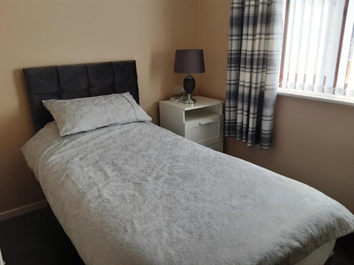 3-Bed Bungalow Near Conwy Valley Close To Castle Colwyn Bay Esterno foto