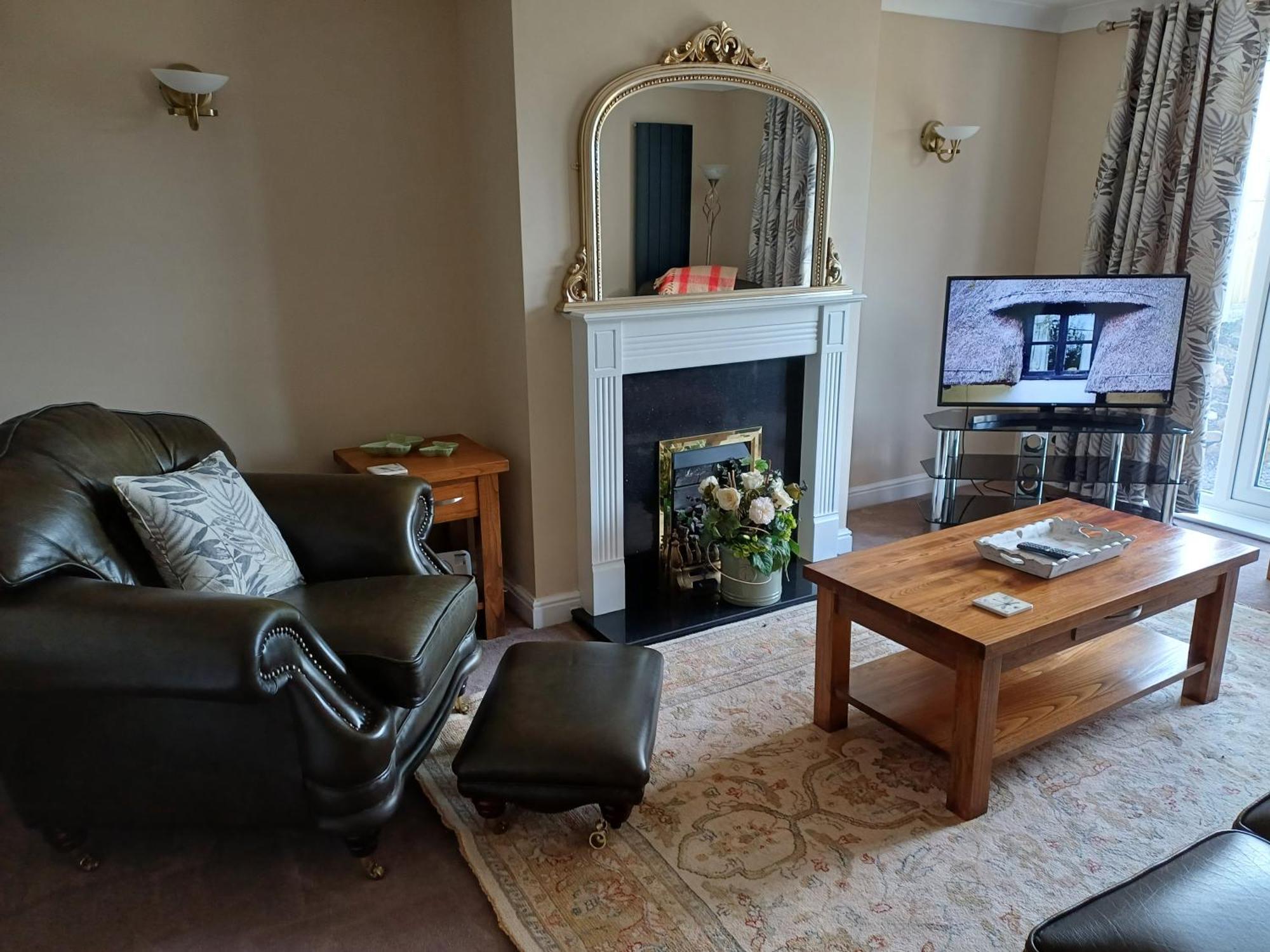 3-Bed Bungalow Near Conwy Valley Close To Castle Colwyn Bay Esterno foto